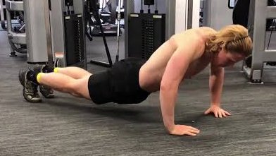 MrVAgrwl's tweet photo. Common Mistakes

It is easy to start making errors with push-ups if you are fatiguing or if you haven't built enough core strength. Look for these issues and switch to an easier variation if you can't maintain the best form.

Sagging in the Middle

One of the most common mistakes is sagging in the middle, caused by not properly bracing the core or keeping the torso stiff throughout the movement. You can practice with a modified plank exercise to build your core strength.7 Once you master that, try doing a push-up on your knees, practicing keeping your torso stable.