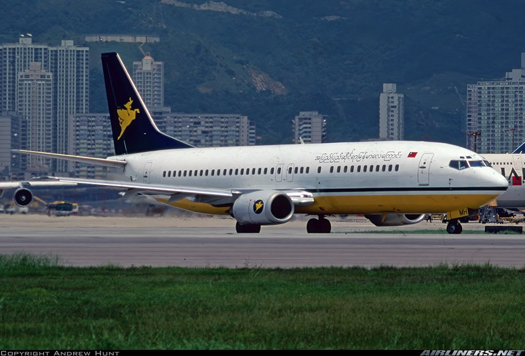 n194at's tweet photo. Myanmar Airways International (Malaysia Airlines)
Boeing 737-4H6 9M-MMH
HKG/VHHH Hong Kong Kai Tak Airport (closed)
Mid 1990s
Photo credit Andrew Hunt
#AvGeek #Aviation #Airline #AvGeeks #Boeing #B737 #HKG #HongKong #KaiTak #Myanmar #MAS https://t.co/MGgVSrRQNu