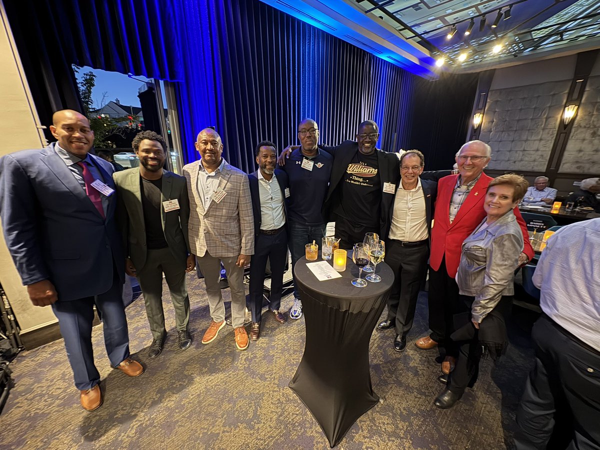 TerpsADJimSmith's tweet photo. Special night with so many Terp legends in Columbia as part of the Babe Ruth Birthplace Foundation. All Terps, all the time! #GoTerps 🐢 https://t.co/qoj0gbAROM