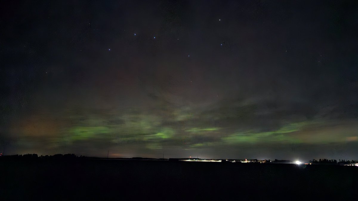 ValimakiJari's tweet photo. 15.9.26 Clock 1:01 Northernlights Inside Clouds Loimaa Finland #northernlights #nightphotography #starrynight #loimaa #finland https://t.co/b5ppg896ej