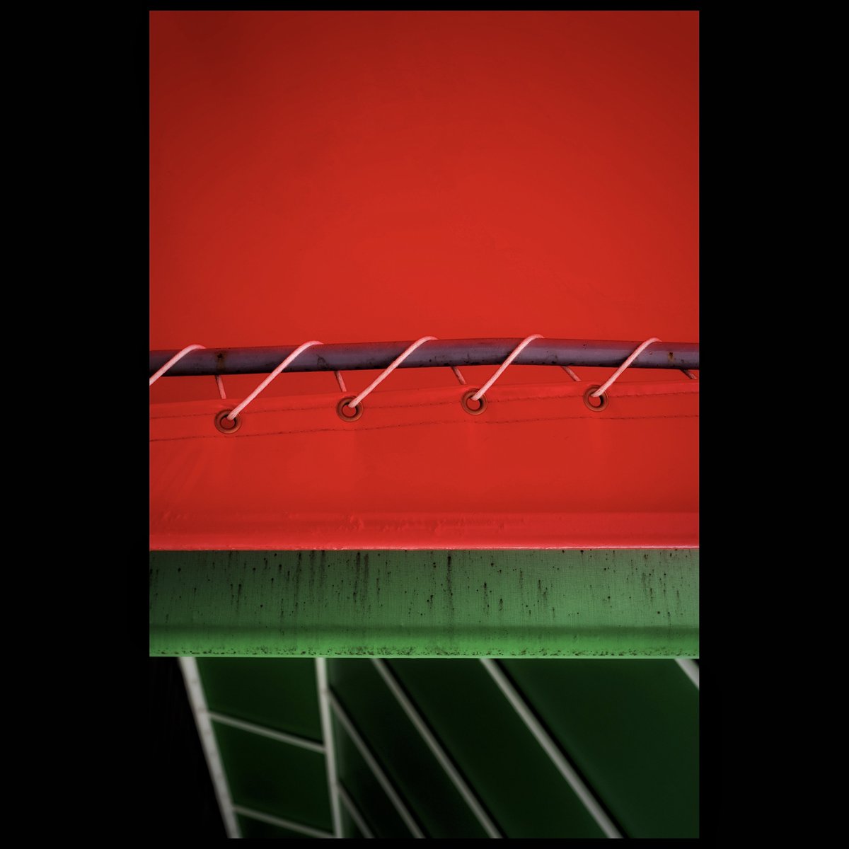 kikutaroid's tweet photo. red on green
#街歩き
#scene
#軒先 #eaves
#路傍 #roadside
#pentax #pentaxk_r #pentaxkr #k_r #kr #k_mount
#smc #smcpentaxda #pentaxda4028 #da4028limited #singlefocuslens #aflens
#lightlyretouched
#snapseedapp https://t.co/vG5Qy6Xcdo