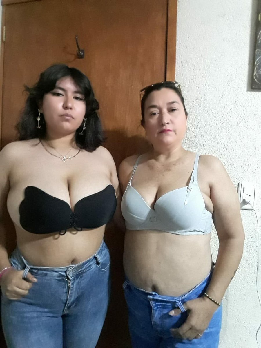 todoistmo's tweet photo. Mamá e hija las dos del istmo que disfrutn de la misma verga https://t.co/jTS6I4cn6f