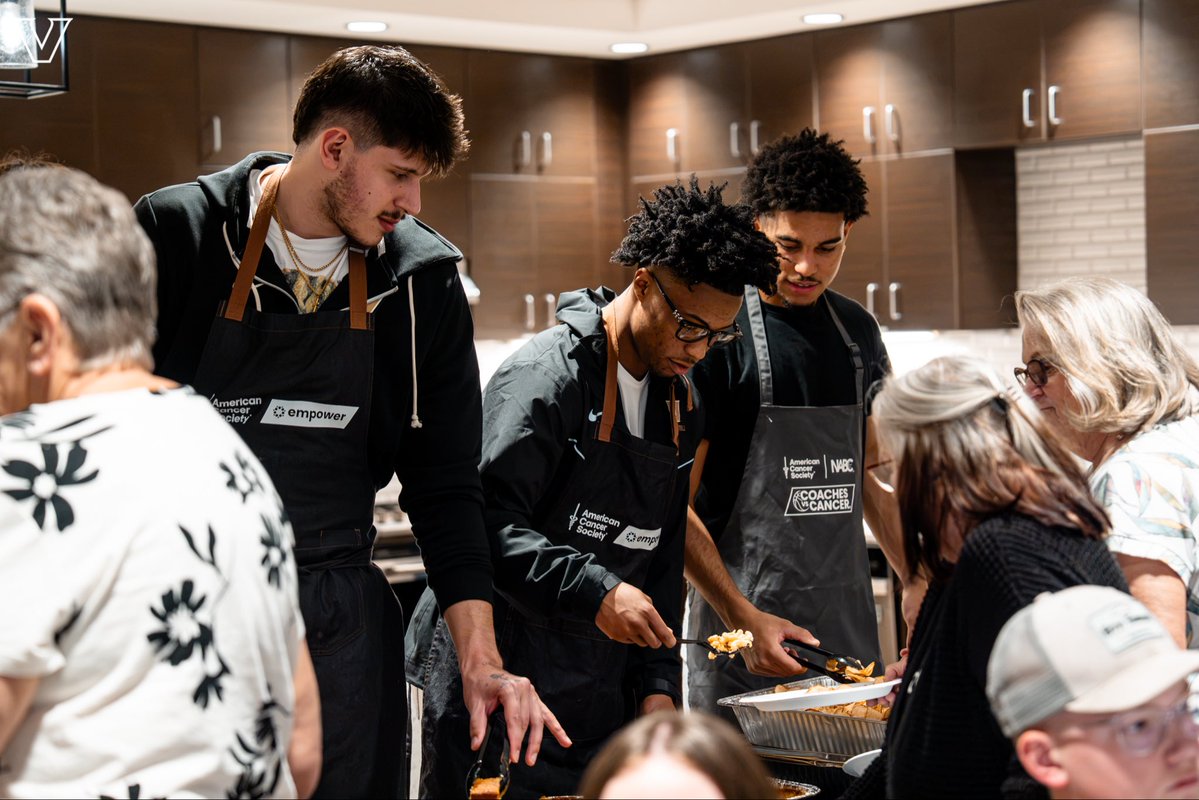 VandyMBB's tweet photo. Grateful to spend the evening serving and getting to know the incredible guests at Hope Lodge Nashville https://t.co/lcACqTRLB7