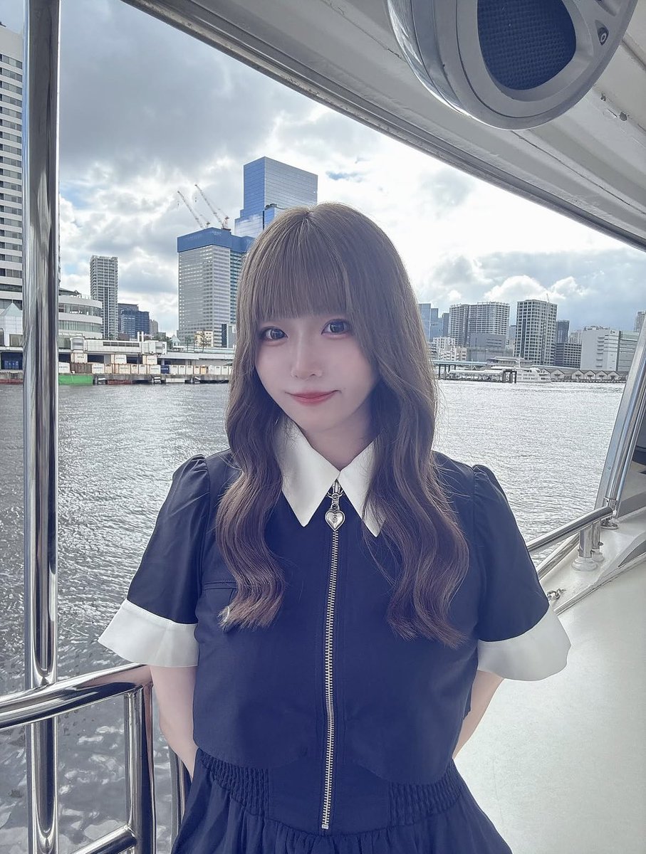 himepococha's tweet photo. 配信事務所主催のオフラインイベントでクルーズ船パーティーに招待してもらいました♪ https://t.co/d6jO2pSdw4