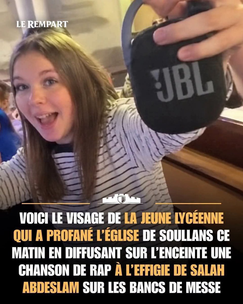 DavidMichto973's tweet photo. La voilà la petite conne mal élevée qui a chanté à la gloire du porc islamiste terroriste Mohammed Merah...
Celui qui a mis une balle dans la tête à bout touchant une fillette ... https://t.co/XGlnH4l05N