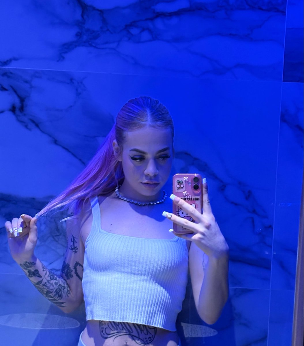 PinnkkGoddess's tweet photo. Me aburro, no puedo dormir y me apetece humillarte un rato🫵🏼🐶👠

Findom Femdom Sissy SumisoFinanciero CajeroHumano AmaEspañola Pagafantas https://t.co/ADsf2aW3sz