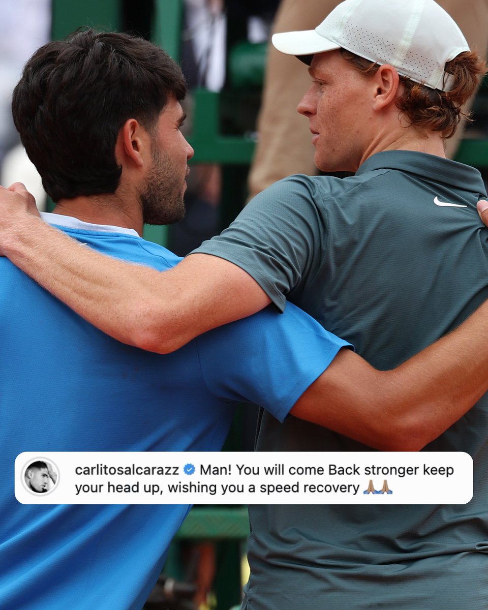 AustralianOpen's tweet photo. When your biggest rival is also your biggest support 🤝 https://t.co/F45g8QKmx1