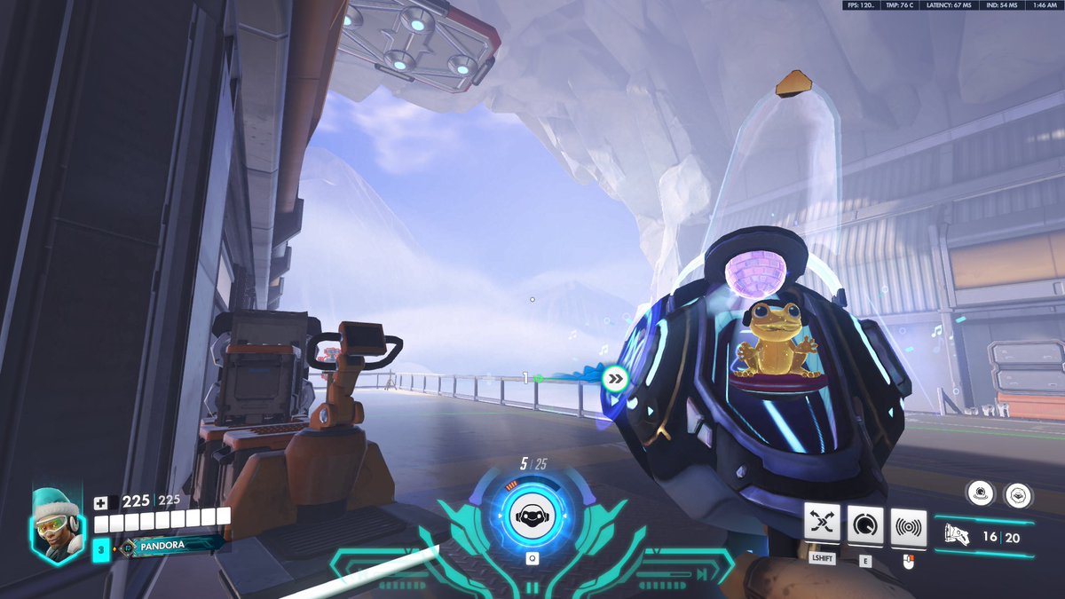 _MdeMarta's tweet photo. Wdym there's a golden frog? Lucio's mythic weapon is great! https://t.co/qcZVYY0cmT