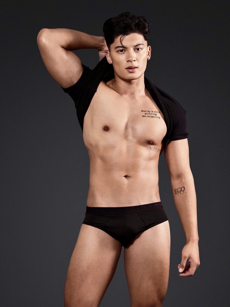 pinoysexymen's tweet photo. New Hot https://t.co/eRNCD3XN5H