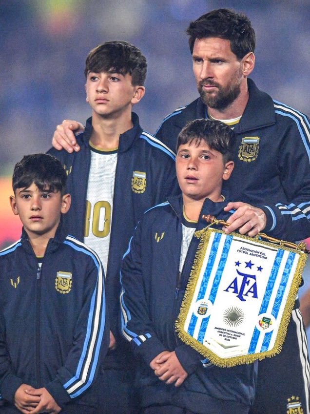 AtaqueFutbolero's tweet photo. 🫂🇦🇷 https://t.co/d4bWw7Ya3u