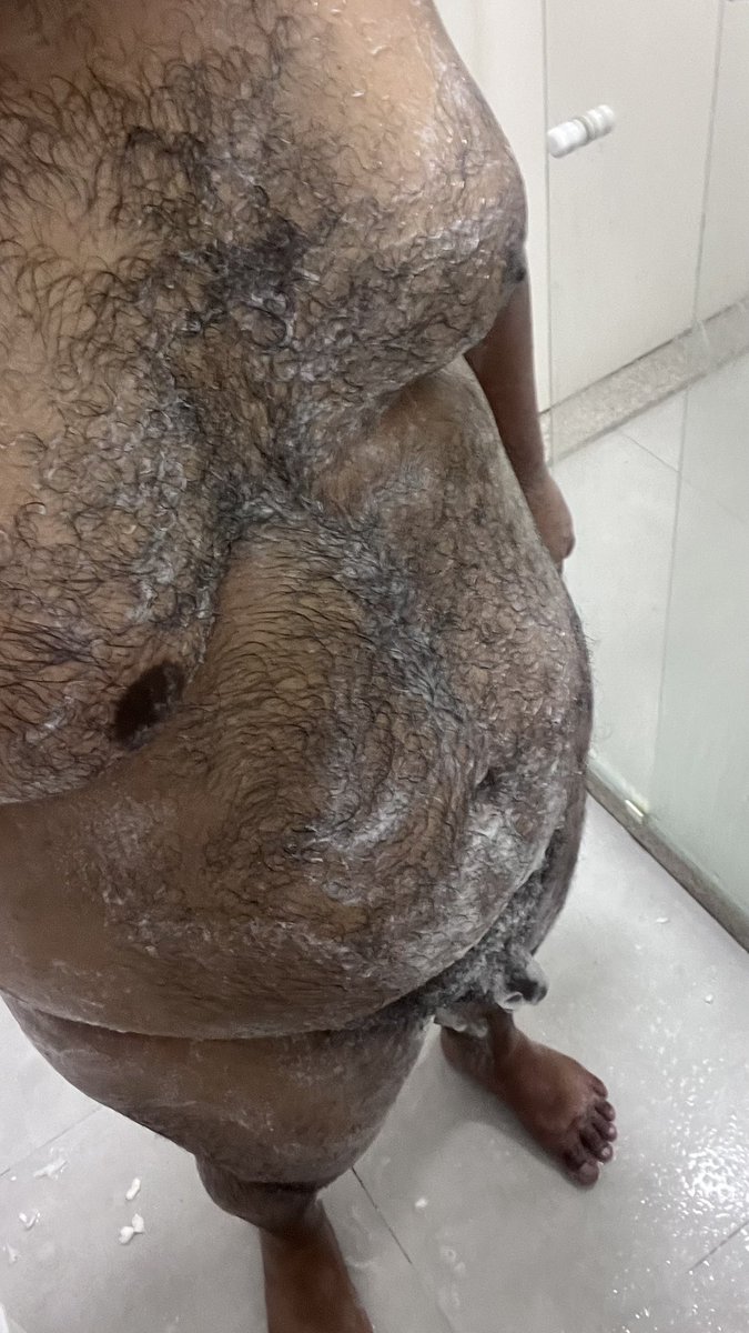 Rlagosbear's tweet photo. Vcs vem ensaboar meus pelos ?? https://t.co/qUt8YE4hVi