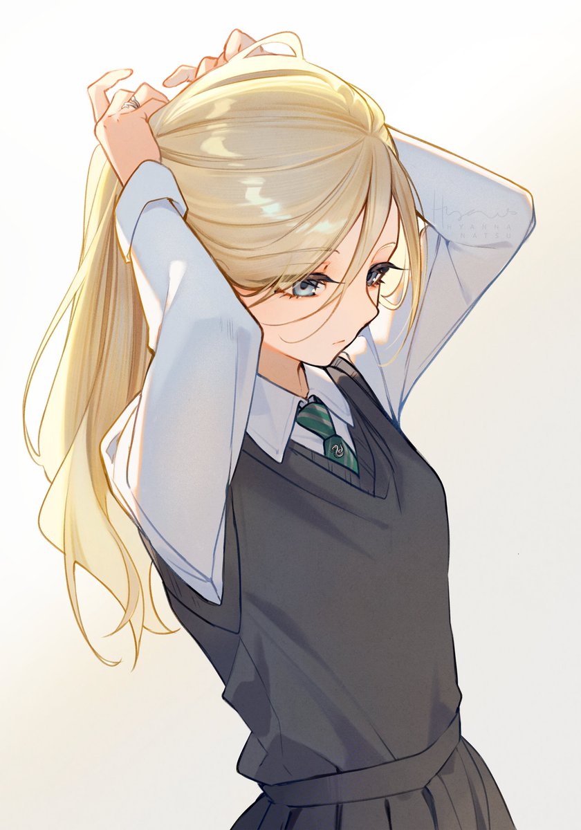 HyannaNatsu's tweet photo. "Is that... Malfoid? 
Whenever those eyes flick towards me, she'll have that sneer of contempt, ready in an instant. She always does. 
But she still hasn't noticed me. 
 
Am I staring for too long? 
...Why?"

#malfoy #malfoid #ドラ子 https://t.co/Ls9ks2aXY6