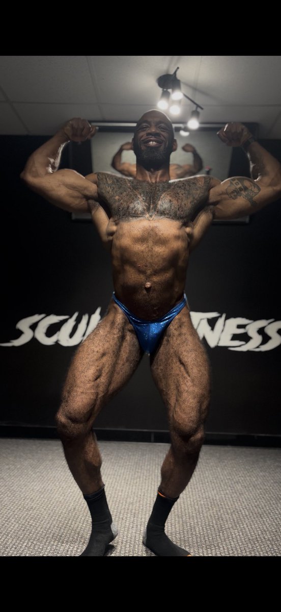 TheBlackHulk06's tweet photo. The Week is done. Thanks for the follows. Need more! DM open. Submit to a true Master. Bigger is better 💪🏾😈🥵💦🙇 

https://t.co/BUBLOSFbiv

#musclemaster #alpha #bdsm #dominant #muscleworship #cashmaster #findom #bnwo @slave_here @diamond__here https://t.co/9pxMBfXS95