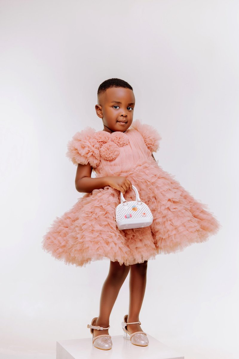 abramzkark's tweet photo. 2:48am  7th/10/2022. Your first cries brought a forever smile on my face, throughout this journey, I have learnt a lot of great things with you my little princess. Happy birthday Mercedes Psalm 91:11
#Mercedes https://t.co/IFFk982tOz