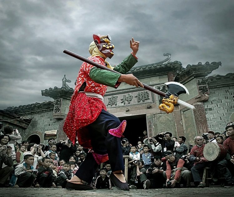 haijunlihjl's tweet photo. Nanfeng Nuo Dance in Jiangxi, China, has continued for more than 2,000 years. It is known as a living fossil of ancient Chinese folk dance.
江西南丰傩舞,历经两千余年从未中断,堪称中国古代民间舞蹈的活化石。
#NuoDance #JiangxiCulture #IntangibleHeritage https://t.co/uV3J7srgZ8