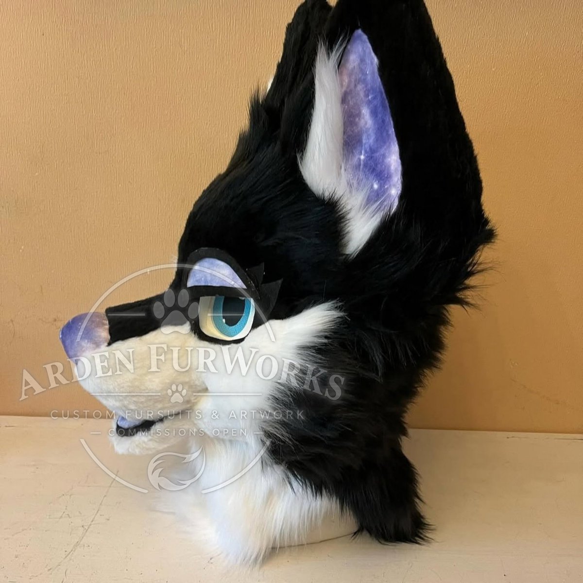 ArdenFurWorks's tweet photo. ✨💜space dog fursuit head💜✨
3D printed eyes
Handcrafted with lots of love
super soft
Has neck fur
lined
Luxury faux fur
Head only
#furry #fursuit #fursuitforsale #furryhead #fursuitpartial #wolf #fursuit #kemono #kemonofursuit #fursona #fursuitmaker #commissionopen https://t.co/EQ77O4pgf4