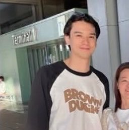 knppl_99's tweet photo. บ้อกแบ้กไปเที่ยวกับครอบครัว เอนจอยน้าคับหะริดด🫳✨️

#KengHarit https://t.co/1drDfoXwYS