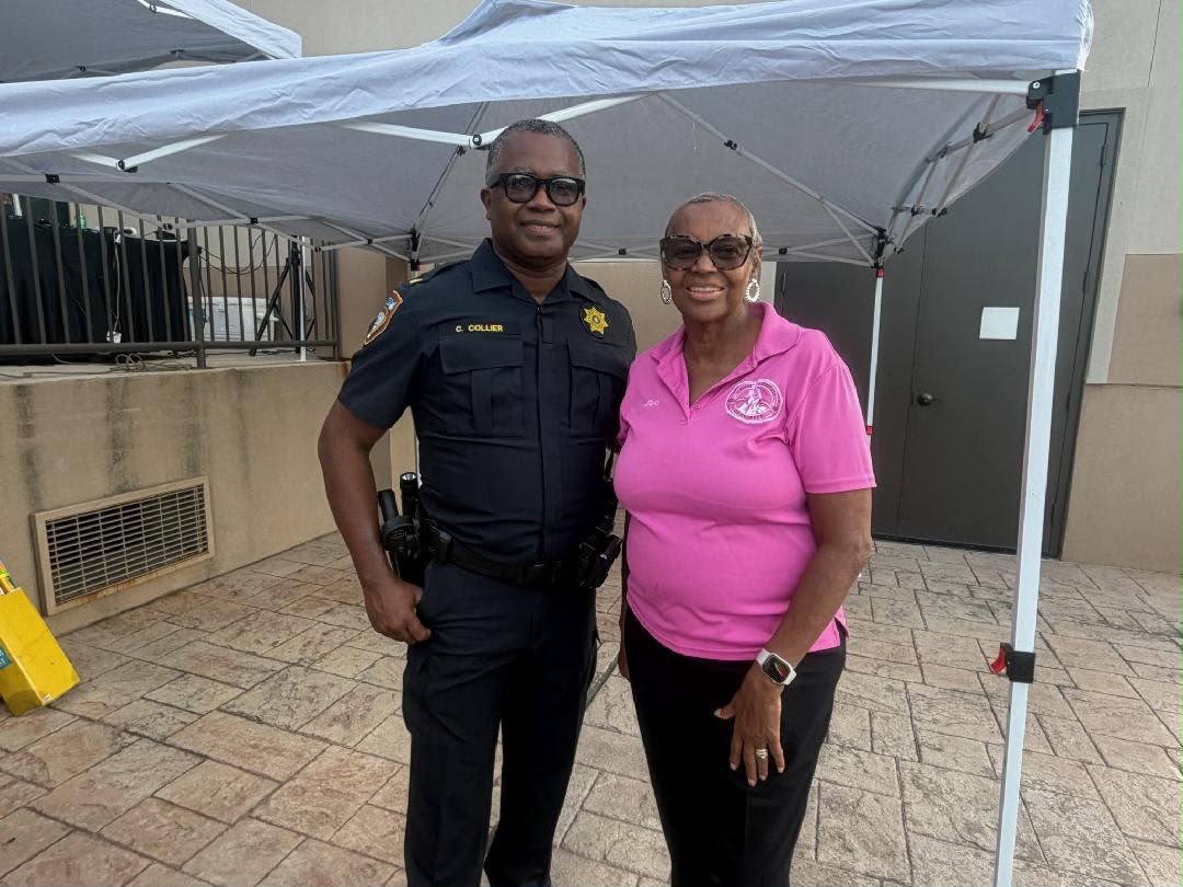 HCSOTexas's tweet photo. Deputies can have fun, too! π Join us for some fun out in Harris County for National Night Out!
#NNO2026 #HCSONNO2026 https://t.co/qKEDGNxxc5