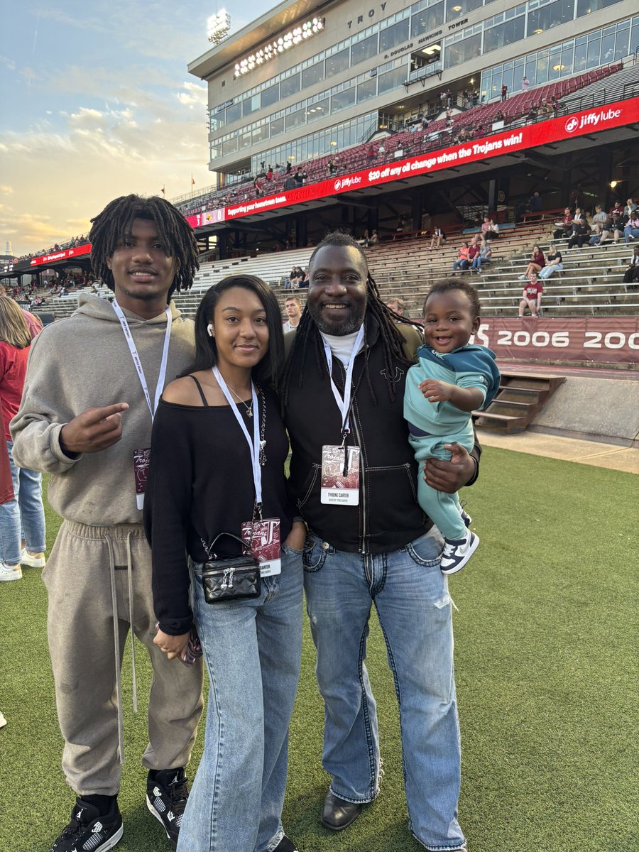 TyreeCarter18's tweet photo. Thank you @TroyTrojansFB for having me out today on campus great experience, I really enjoyed the experience and getting to see the school and football program. I appreciate you taking the time to have me out https://t.co/9RtLJAeYYx
