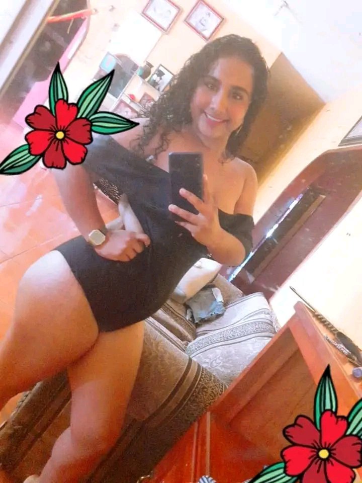 todoistmo's tweet photo. Desde chica ya pintaba que sería igual a la mamá de encantarle la verga y como no si creció en ese ambiente la leilani https://t.co/ylCut3N7qR