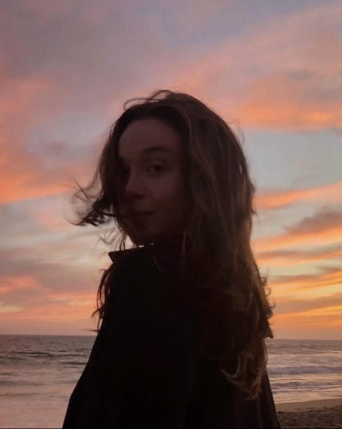 stcoldbrew's tweet photo. my gf i took these pics https://t.co/IygrZuCQdC