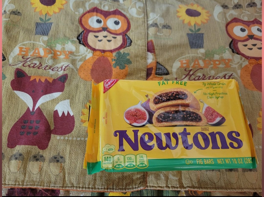 dulcebombomcito's tweet photo. Tuesday. October 6, 2026. @GroceryOutlet #GroceryOutlet. #PA.Blueberry Snack Bites:$0.99. Celestial Black Tea:$1.49. Fig Newtons Fat Free:$1.97. Goldfish Flavor Blasted XTra Cheesy Pizza: (2 )$1.00. #Groceries https://t.co/EBybr7sOm3