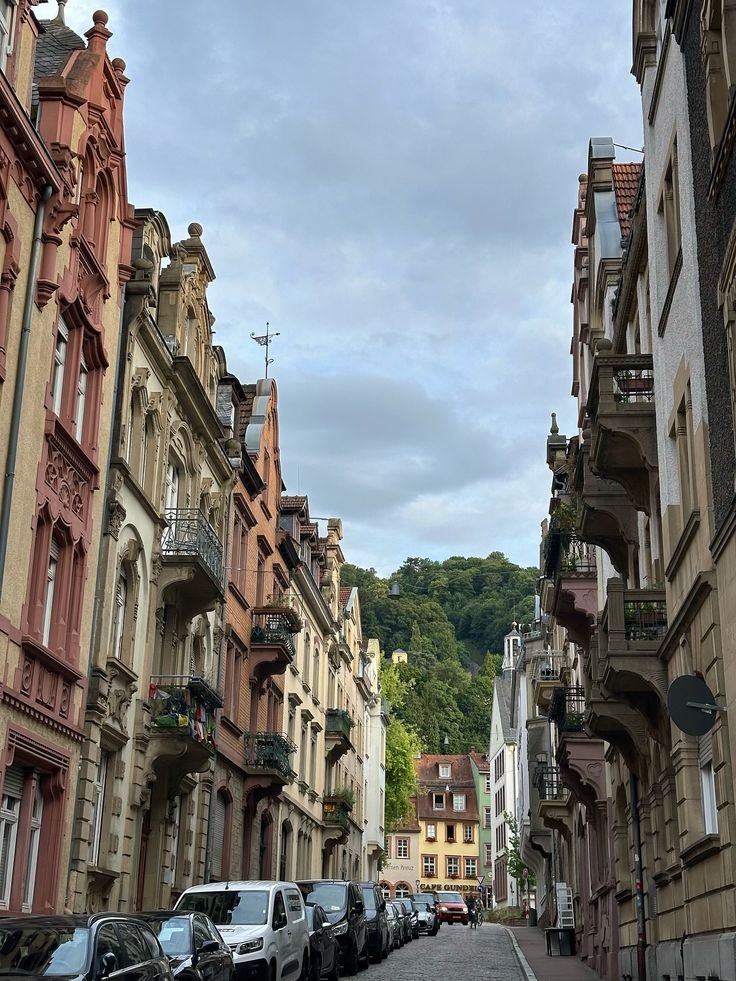 echoesofworld's tweet photo. Heidelberg, Germany https://t.co/X9CYY1cyJf