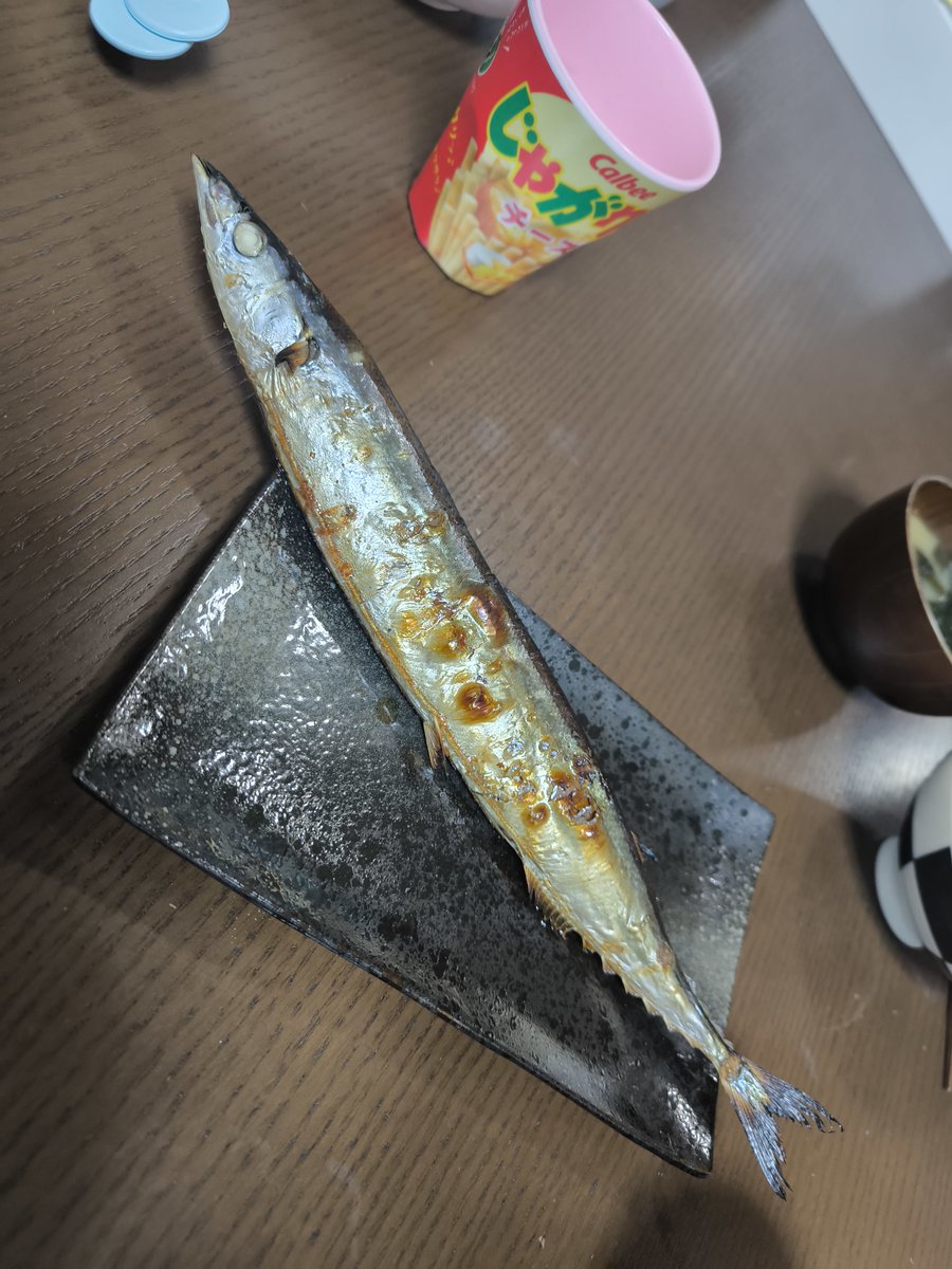 milco_17's tweet photo. 昨日秋刀魚食った https://t.co/EhQevgzj8r