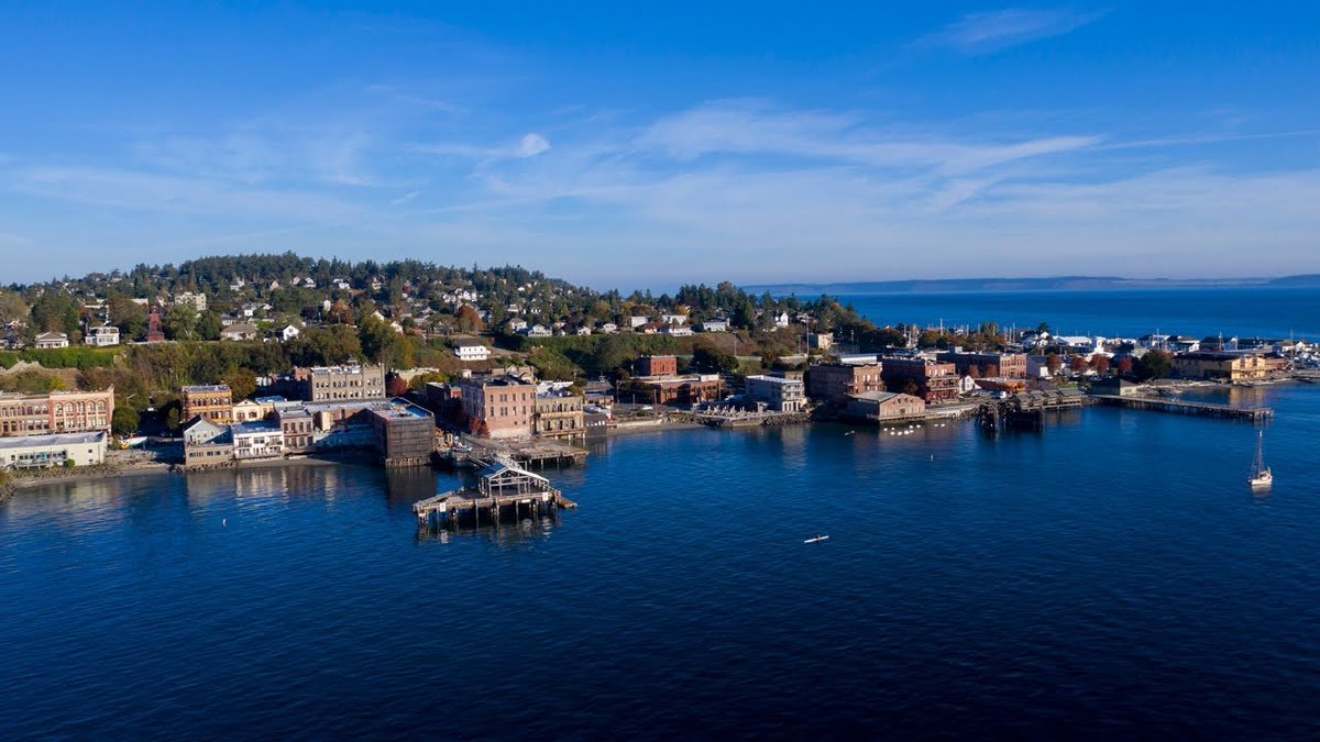 TimelessTrvlr's tweet photo. Port Townsend, Washington, feels like an old seaport frozen in time, with Victorian buildings, harbor views and quiet streets. https://t.co/6KCqAuNF7U