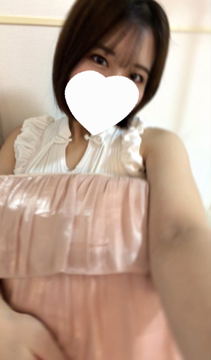 ayuri_nature's tweet photo. おはようございますっ❣️
今日はいいお天気ですね🌞気分屋あゆりの気分もお天気です💕笑

本日10時から26時でルームおりますっ✨
事前予約いただいた本指様会えるの楽しみにしてますね🎶
まだまだ予約受け付けているお時間ございますので、ぜひ会いに来てねん՞⸝⸝ᵒ̴̶̷ 𓈞 ᵒ̴̶̷⸝⸝՞ https://t.co/hF1ec224um