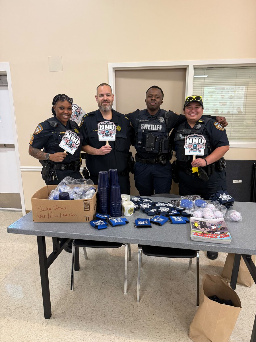 HCSOTexas's tweet photo. Chief Bosquez and fellow HCSO teammates are out at the San Jacinto Community Center for National Night Out!
#NNO2026 #HCSONNO2026 https://t.co/3y9p67Ja6c