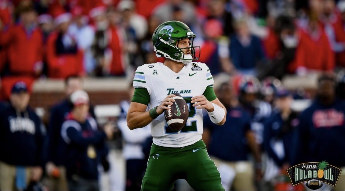 BrooksBrownqb's tweet photo. After a great conversation with @CoachSchexTU I am blessed to receive an offer from @GreenWaveFB #Rollwave
@_CoachRodriguez @wcsRHSfootball @DAWGHZERECRUITS https://t.co/vaQwN5YuRm