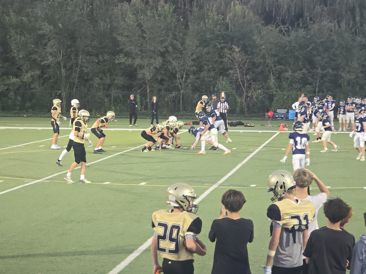 NENextt's tweet photo. This is a who's who is future HS stars out here tonight https://t.co/2uLML7veON