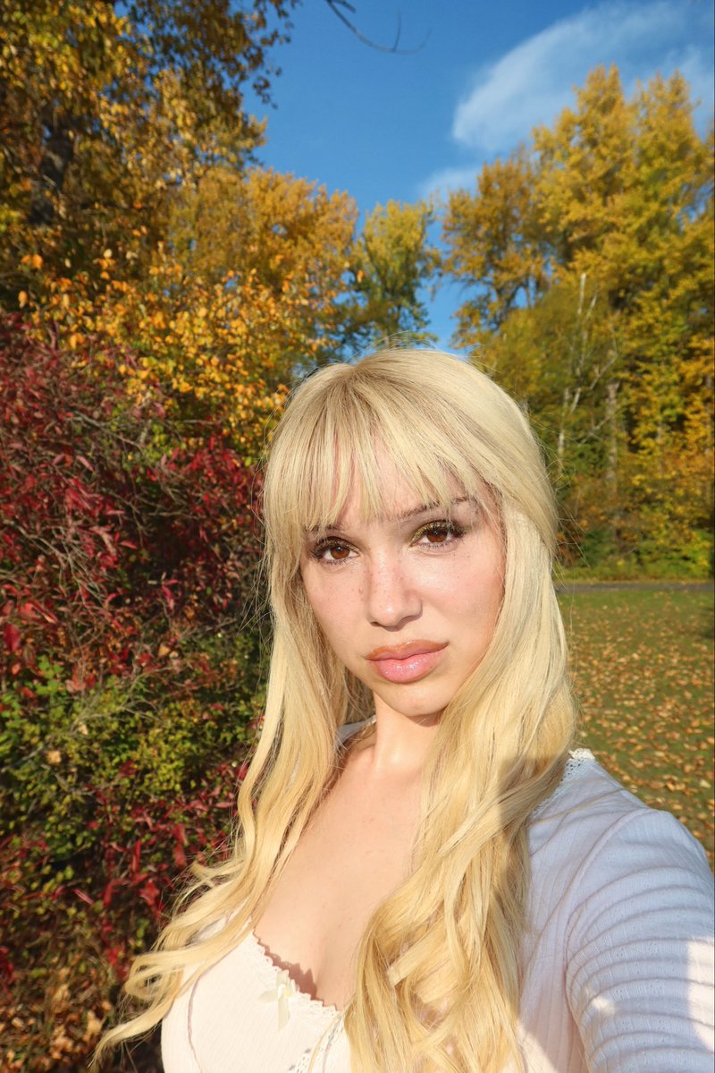 melanieshea's tweet photo. Autumn, innit 🍂🍁 https://t.co/iOsort9z5j