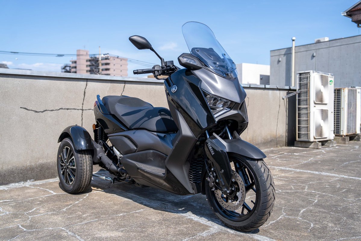 chryseos519's tweet photo. XMAX250トライクもいいなぁー120万くらいかぁー(ºωº) https://t.co/JyWkMF5WsG