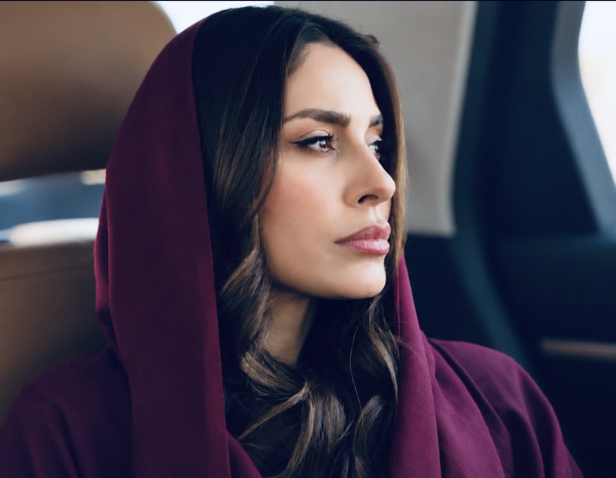 rori14139's tweet photo. افففففف قهر خلاص سندس بتروح 😭💔والله كانت ونّاسة من أولها لآخرها.. ضحكنا كثير، وبكينا تكّة صغيرة، وعشنا معها كل المشاعر🥹
الهام علي بـ«سندس» دخلت قلوبنا من أوسع أبوابها.. خفة دم،حضور يجنّن، وأداء عفوي يلامس القلب. شكرًا لأنك أسعدتينا بكل تفاصيل الشخصية يا أجمل سندوسه ❤️❤️#سندس3 https://t.co/2xVya6mSKW