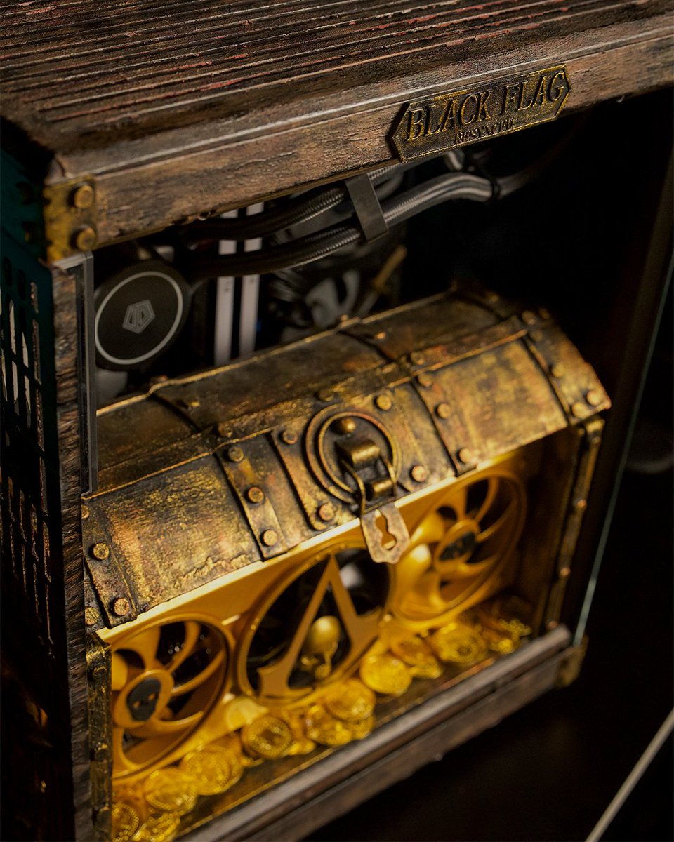 assassinscreed's tweet photo. The passion of the community never ceases to amaze us.

This Assassin's Creed Black Flag-inspired custom PC by Ultra.pcgamers in collaboration with @Zgamesuae pays tribute to one of the most beloved adventures in the franchise, blending craftsmanship, creativity, and gaming culture into one incredible build.

What detail catches your eye first? 👀