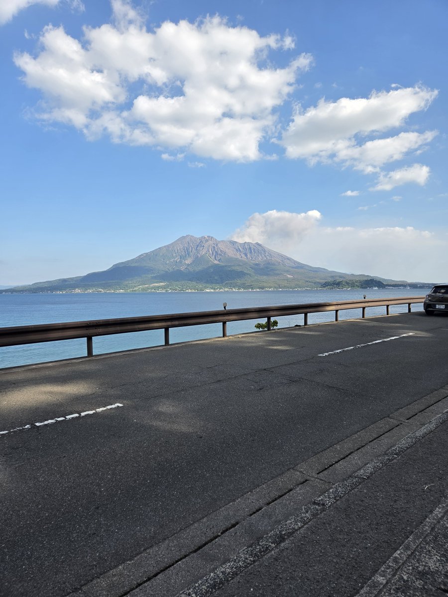 maikotsukotsu's tweet photo. 昨日は桜島凄くきれいでした。
#HEAL3 https://t.co/ACQr8MpHXi