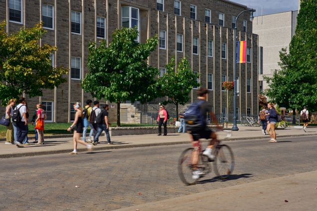 kingstonspotlig's tweet photo. A $25 million gift creates Queen's Ann Baker Tuition Award: up to $18,000 a year for 11 to 21 new students a year, with a focus on Eastern Ontario. 📚
https://t.co/bBPlIAj6e3
@queensu
#YGK #KingstonSpotlight #QueensU https://t.co/WVuLmzf6xC