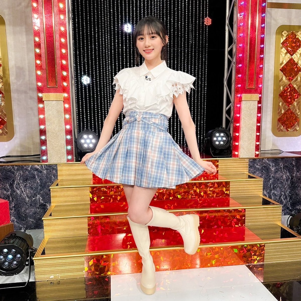 kneifalexander's tweet photo. どんな衣装でも着こなす川崎桜…胸と脚、腋までたまらない😳 https://t.co/V0DicC8NHk