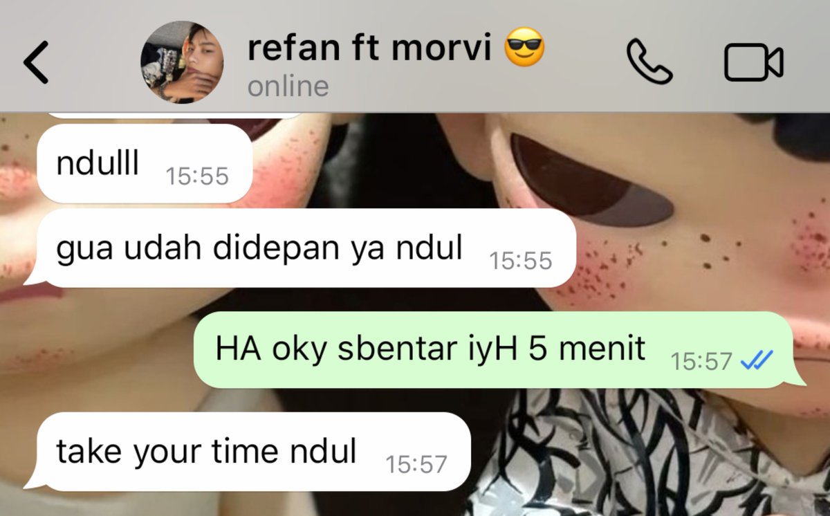 ryuloyul's tweet photo. Melaksanakan agenda makan gacoan.

#rulnyul #ryulnyul selebtwt au. https://t.co/ZGVdyr0YCv