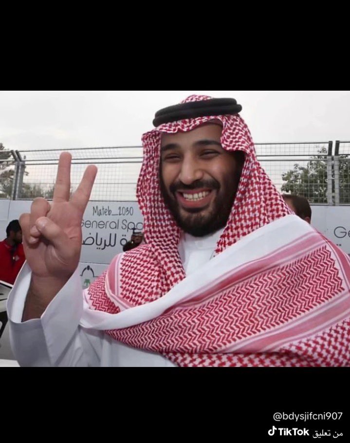 ii0v31's tweet photo. @ReallAbod القافله تسير والكلاب تنبح ولاتنسى صلاة الفجر ركعتين🏆🇸🇦 https://t.co/a9PPwi4vWO