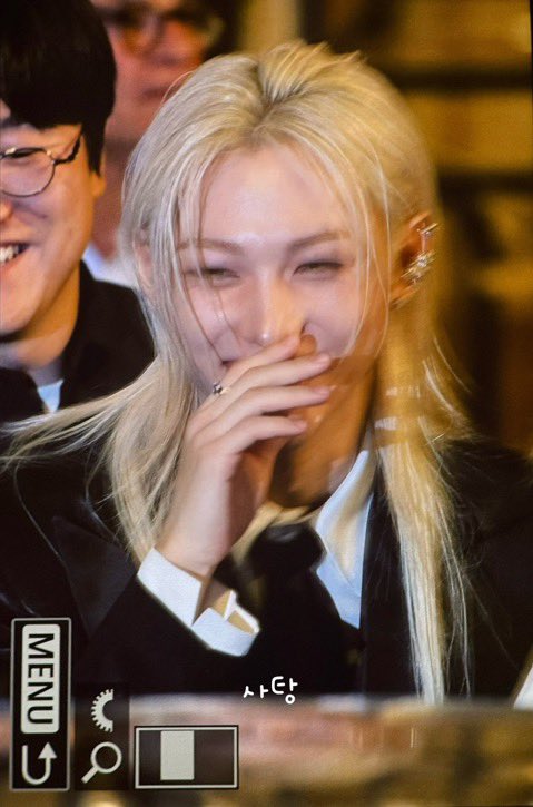 bboknyangkari's tweet photo. his smile oh i’m devastated https://t.co/TPHIDabSUw