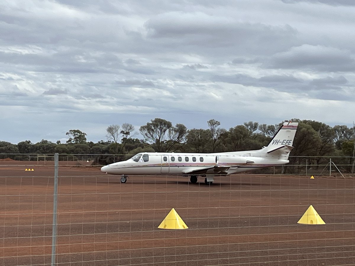 BallardMining's tweet photo. $BM1 recently hosted a group of analysts for a site visit to our +1.8 Moz Mt Ida Gold Project in Western Australia’s Eastern Goldfields. The visit provided an opportunity to see the project firsthand, including visits to the Baldock, West Knell and Golden Vale deposits. https://t.co/eecFAvLp9j