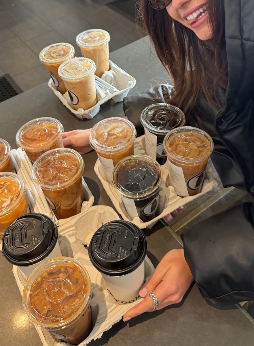 ashillagth's tweet photo. HAI PARA CALON ADMINKU HUEHE maaf semalem sudah lalai pdkt dan ini sebagai gantinya kt sarapan kopi sampe kembung :3 

@CupsnCo_HQ @CupsnCo_SUB @brewsoxas @brewsmaudy @brewsdaru @brewstanjung https://t.co/NiinEYxOMA