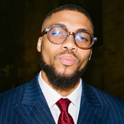 cheebweekem's tweet photo. #NewProfilePic https://t.co/qgBUclGBm1