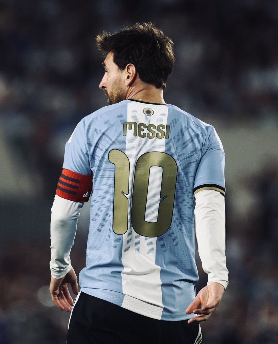 TouchnineX_'s tweet photo. 🚨 | RECORD: Argentina vs Benin becomes the most Watched Event in Human HISTORY with 3.1 Billion views recorded at the 10th minute of the game. 🤯🌎

The game has surpassed the World Cup final 2022 with 3 Billion live views. 📈✅ https://t.co/D3hwyr1KNm