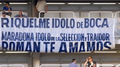 Tobismo__'s tweet photo. JAJA LOS BOSTEROS NACIERON HACE 5 AÑOS 

ESTÁS BANDERAS LE DEDICABAN AL “MEJOR DEL MUNDO” https://t.co/f6Atg8eW4W