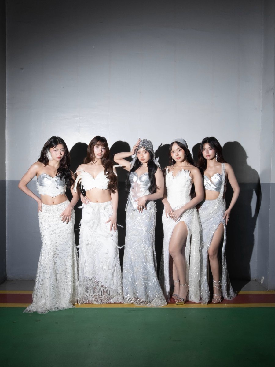 ABSCBNNews's tweet photo. HINDI MAIPALIWANAG ANG NADARAMA

P-Pop group KAIA (@KAIAOfficialPH) is dazzling at the Filipino Music Awards.

The group brought home the "People's Choice: Star of the Night" and the "Dove Reborn Song Award."

(📷: KAIA/Instagram) https://t.co/Iy5quNGifq