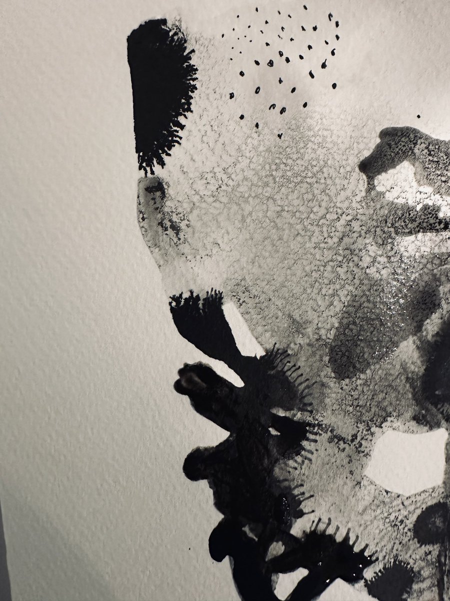 asktodesign's tweet photo. #ink #paper https://t.co/HaJLBQcJBf
